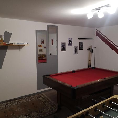 Ferienwohnung Im Gruenen, 10 Km Rv, 30 Km Bodensee, Kueche Bad Balkon Wolpertswende Quarto foto