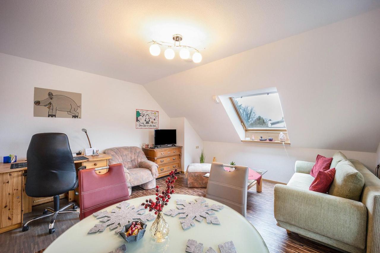 Ferienwohnung Im Gruenen, 10 Km Rv, 30 Km Bodensee, Kueche Bad Balkon Wolpertswende Exterior foto